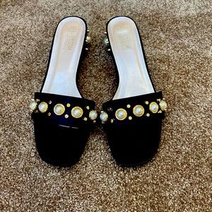 Women’s dress sandals